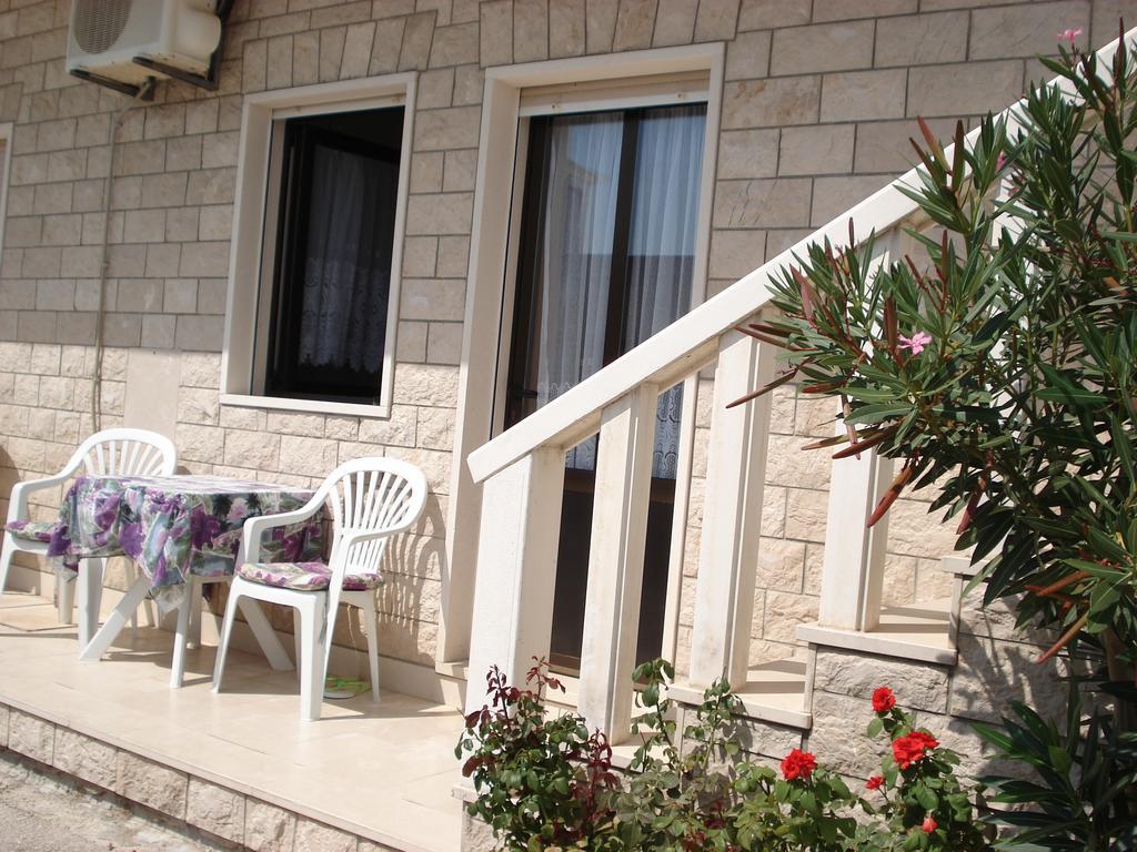 Apartments Mladina Mimice Exterior foto